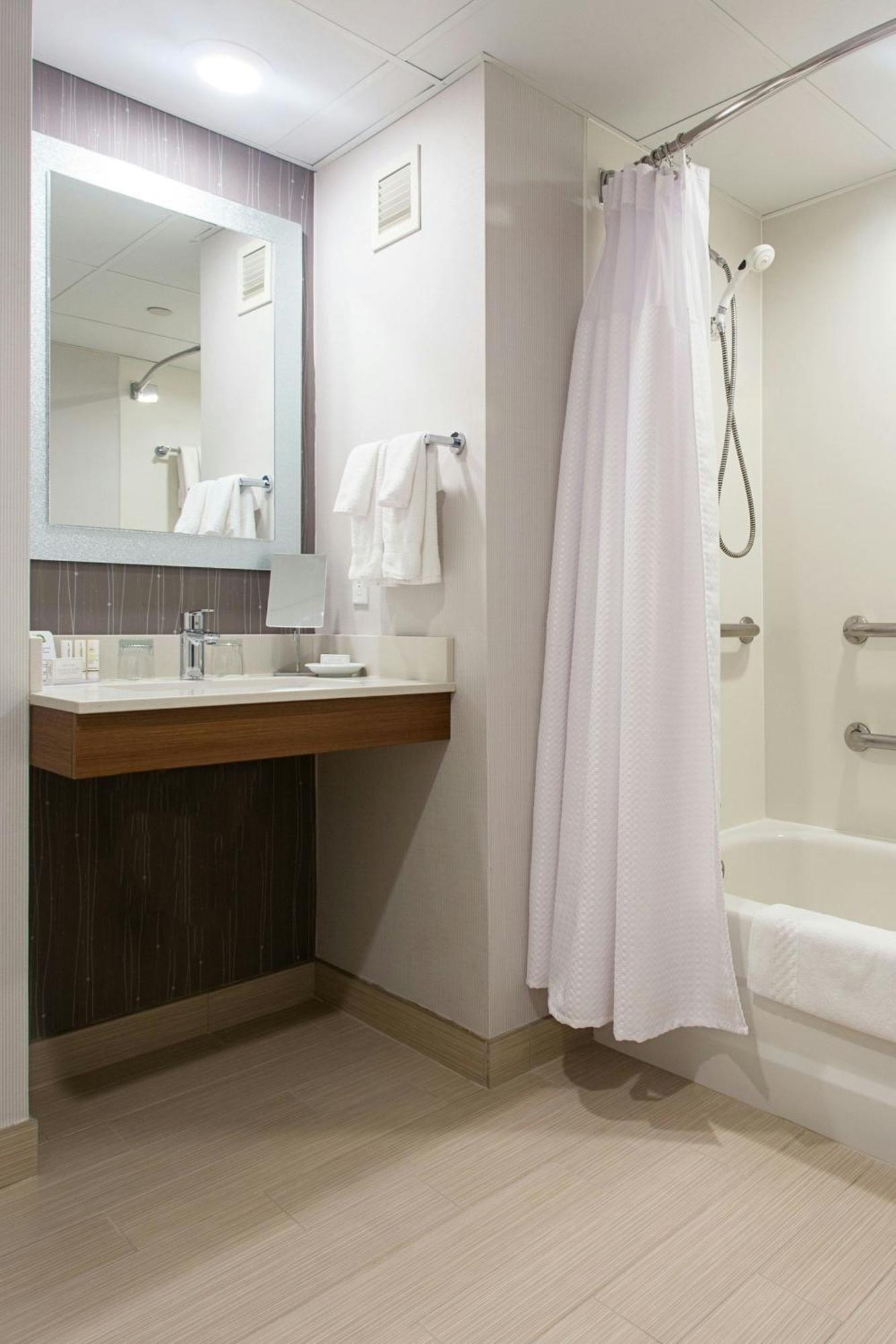 מלון Vestal Courtyard Binghamton מראה חיצוני תמונה